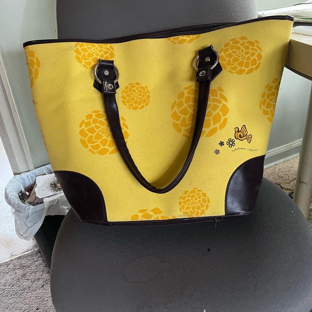 Lululemon Athletica Yellow Floral Tote